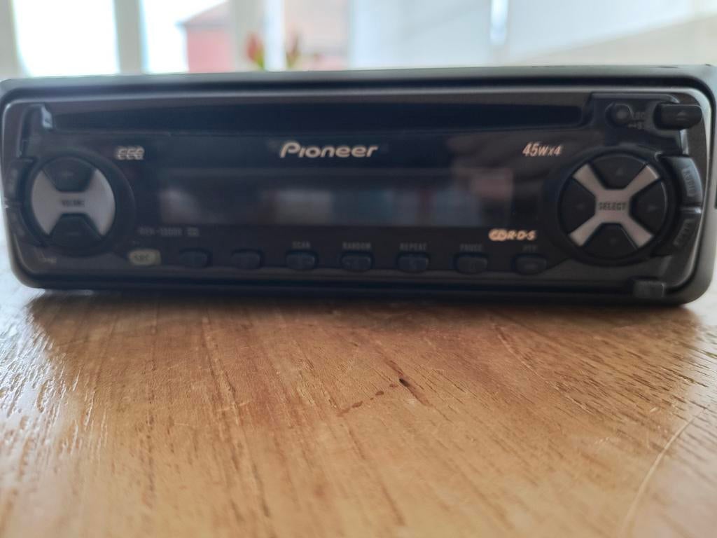 Lecteur CD stéréo pour voiture Pioneer, Enlèvement