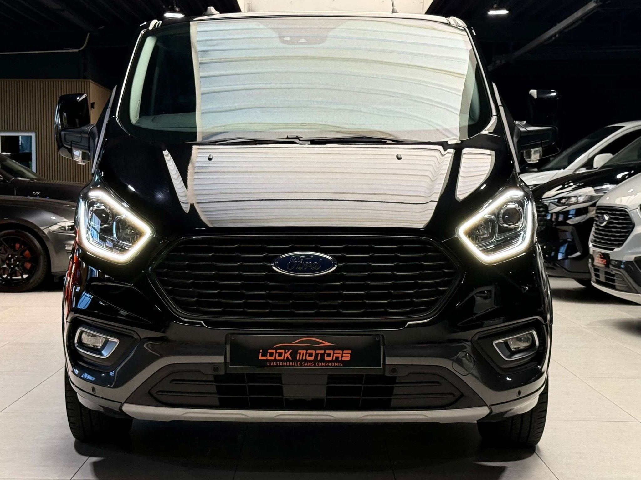 Ford Transit Custom 2.0 TDCi ACTIVE LONG CHASSIS 170cv 5 pla, Cuir, Achat, 227 g/km, Entreprise