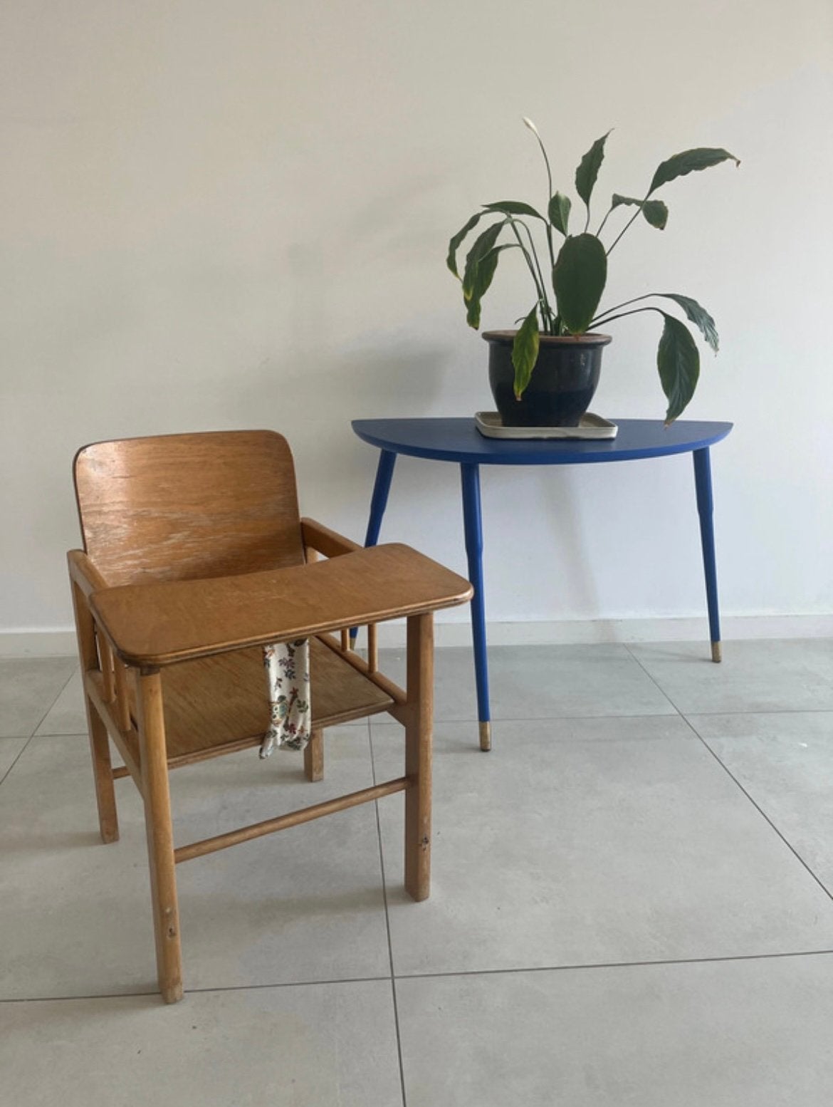 Vintage houten kinderstoel, Kinderen en Baby's, Ophalen, Zo goed als nieuw