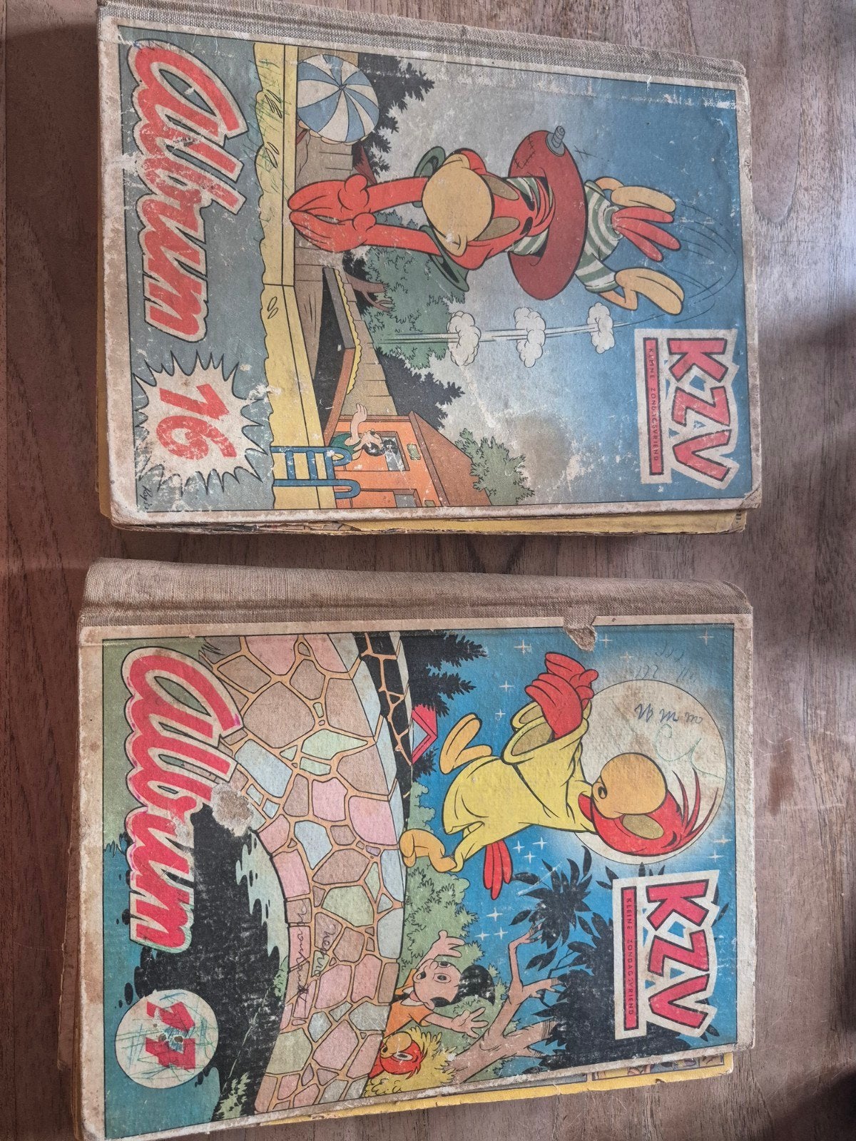 Little Sunday Friend album 16 et 17 KZV 1953, Enlèvement