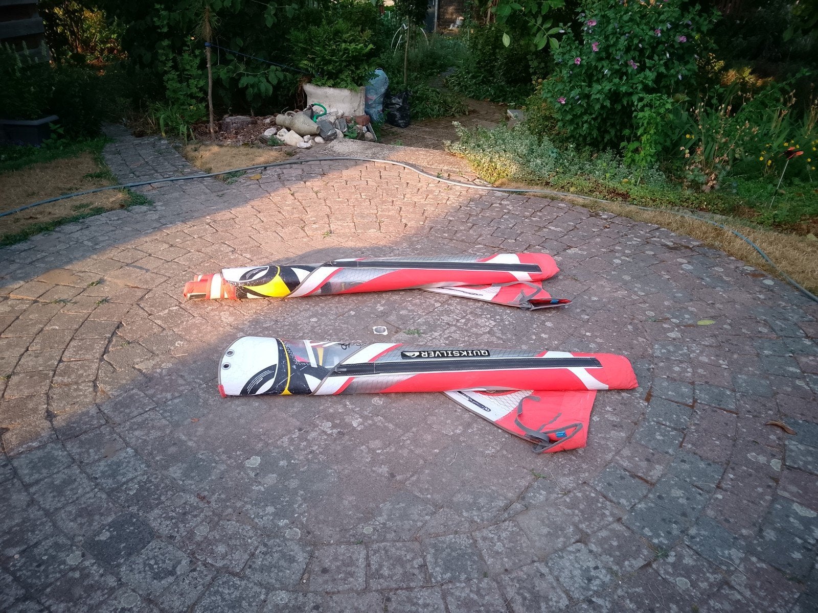 Set van 2 Wave zeiltjes 4,5m2 & 5m2, Watersport en Boten, Ophalen, Arrows