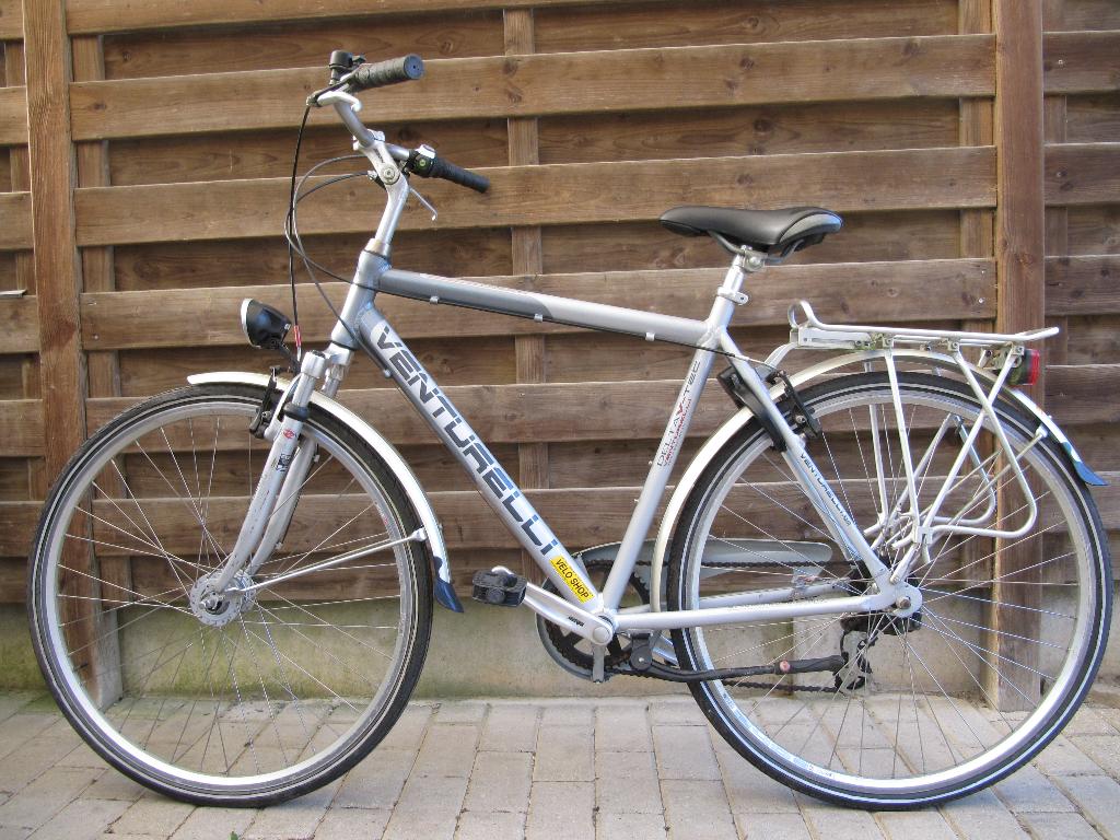 Twee herenfietsen 125 en 95 euro in Tielt -Winge 3390, Fietsen en Brommers, Ophalen, Zo goed als nieuw, Versnellingen