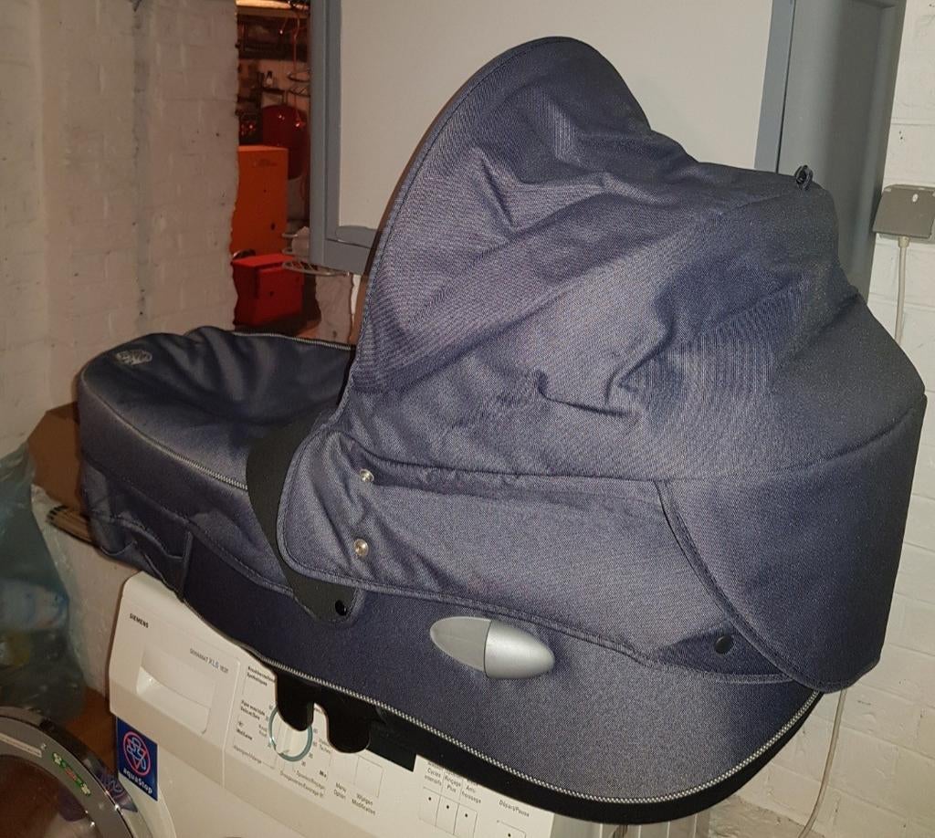 Nacelle  Bébé, Enlèvement