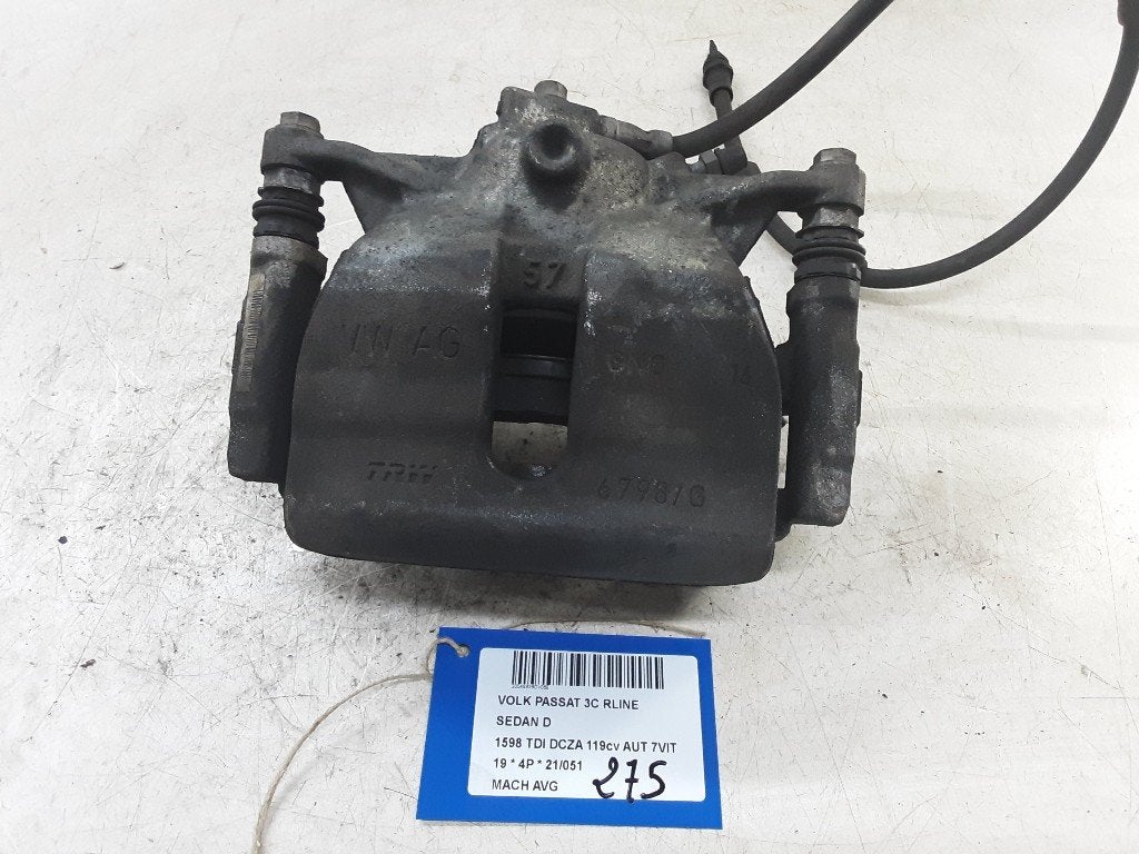 ETRIER DE FREIN AVANT GAUCHE Volkswagen Passat (3G2), Utilisé, Volkswagen