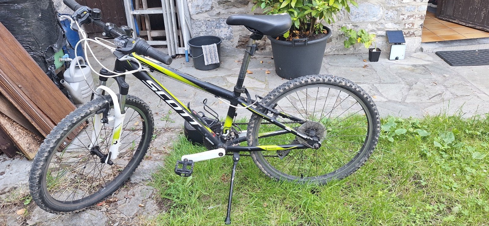 Velo VTT scott enfant 10-12 ans, Vélos & Vélomoteurs