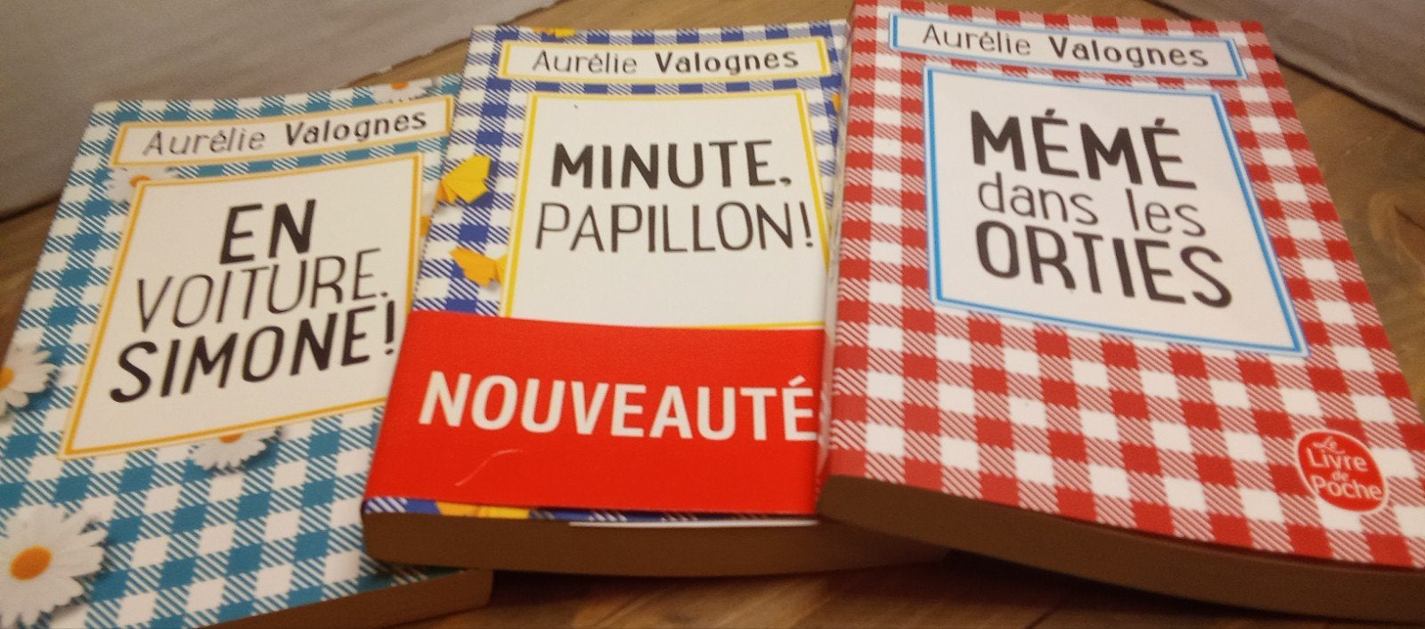 Aurélie valognes lot 3 romans, Livres, Romans, Enlèvement ou Envoi