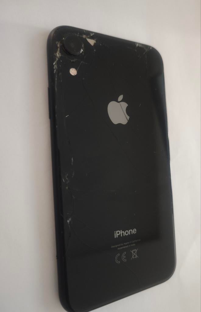 iPhone XR, Enlèvement
