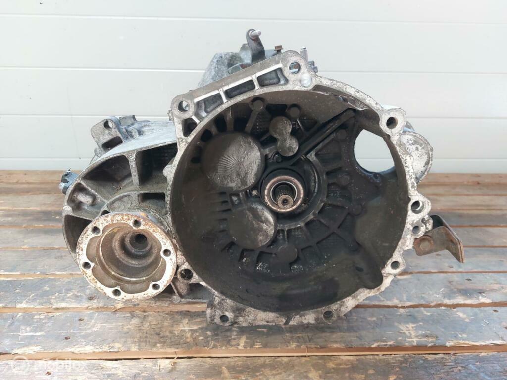 Versnellingsbak 6-Bak ERF 1.9TDI ARL VAG, Ophalen, Gebruikt