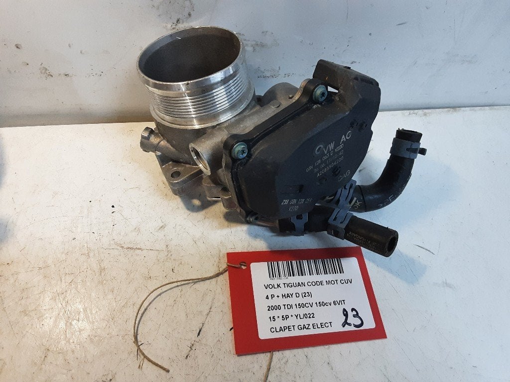GASKLEPHUIS Volkswagen Tiguan (5N1 / 2) (03N128063B), Gebruikt, Volkswagen, Mevr. I. Hauben, Rue de l'Espoir 34 34
4030  GRIVEGNÉE, BE