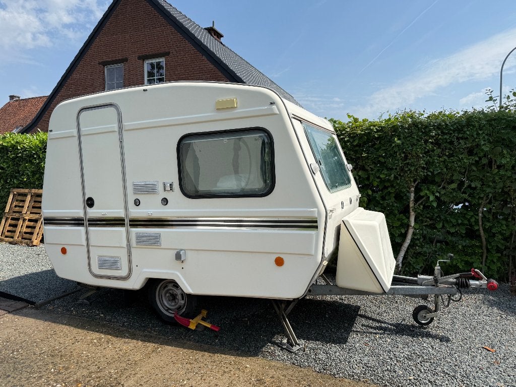 Predom N126 caravan (bouwjaar 1994), Vast bed, Tot en met 2, Kleine zit, Particulier