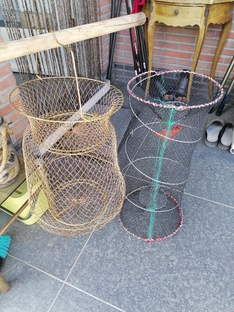 1 fuik en 1 ijzeren leefnetje. NIEUW, Watersport en Boten, Hengelsport | Algemeen, Ophalen of Verzenden, Nieuw
