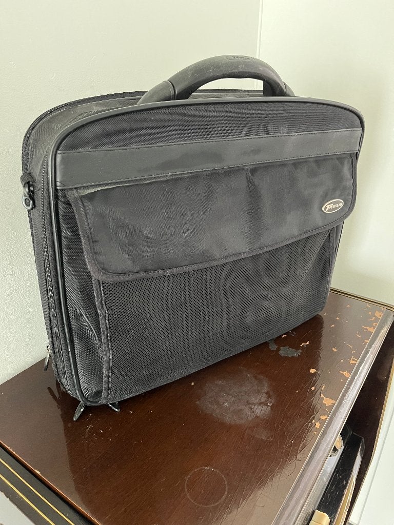 Laptoptas, Ophalen