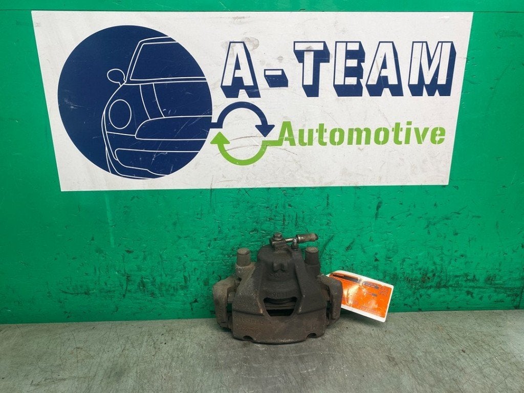 REMKLAUW LINKS VOOR Ford Fiesta 7 (|H1BC2B302A|), Auto-onderdelen, Gebruikt, Henry-Ford-Straße  1
50735  Köln, DE, Ford-Werke GmbH