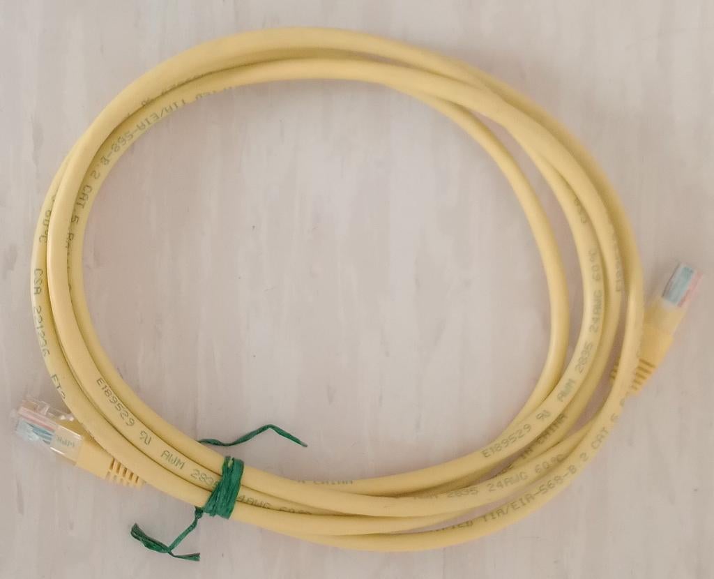 3 Câble Ethernet, Enlèvement ou Envoi, Comme neuf