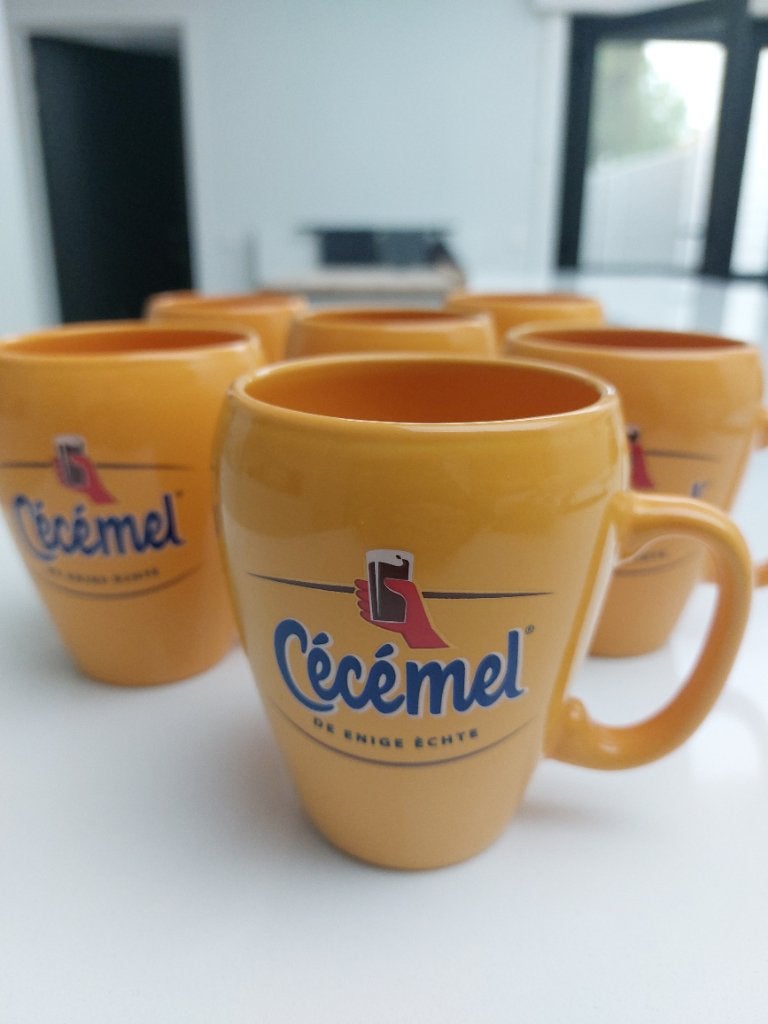 Cécémel tassen, Enlèvement, Neuf