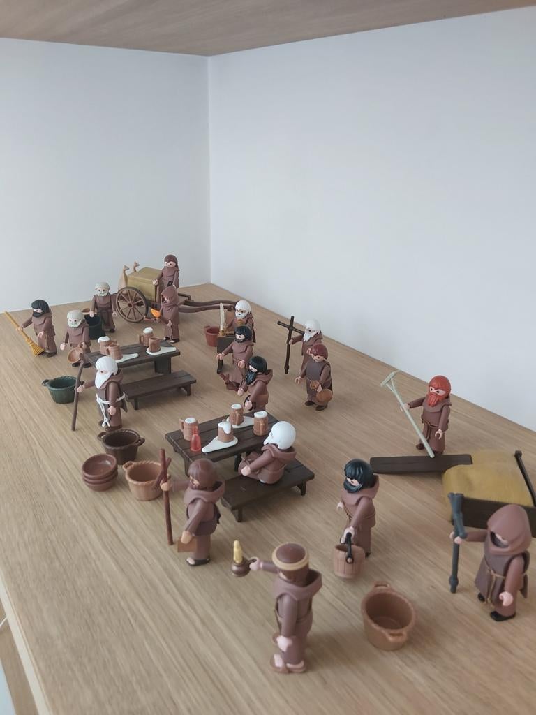 Playmobil prachtig lot Middeleeuwse Paters, Ophalen