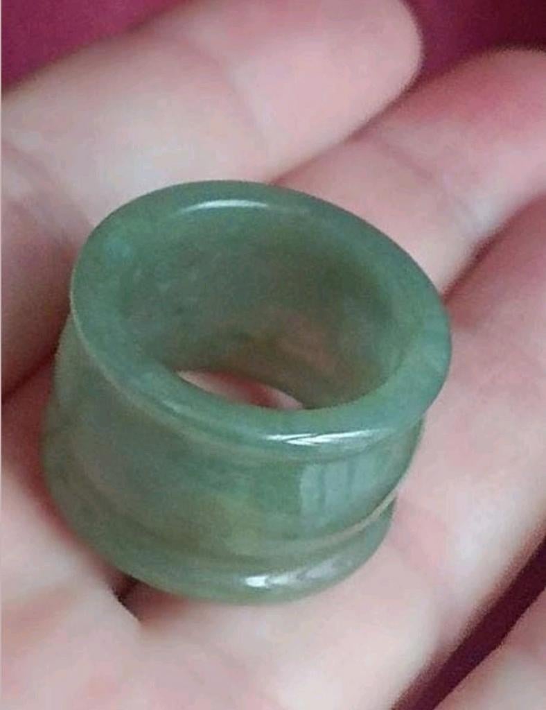 Bague en jade naturel de Thaïlande, Bijoux, Sacs & Beauté, Bagues, Neuf, Femme ou Homme, Avec pierre précieuse, Vert