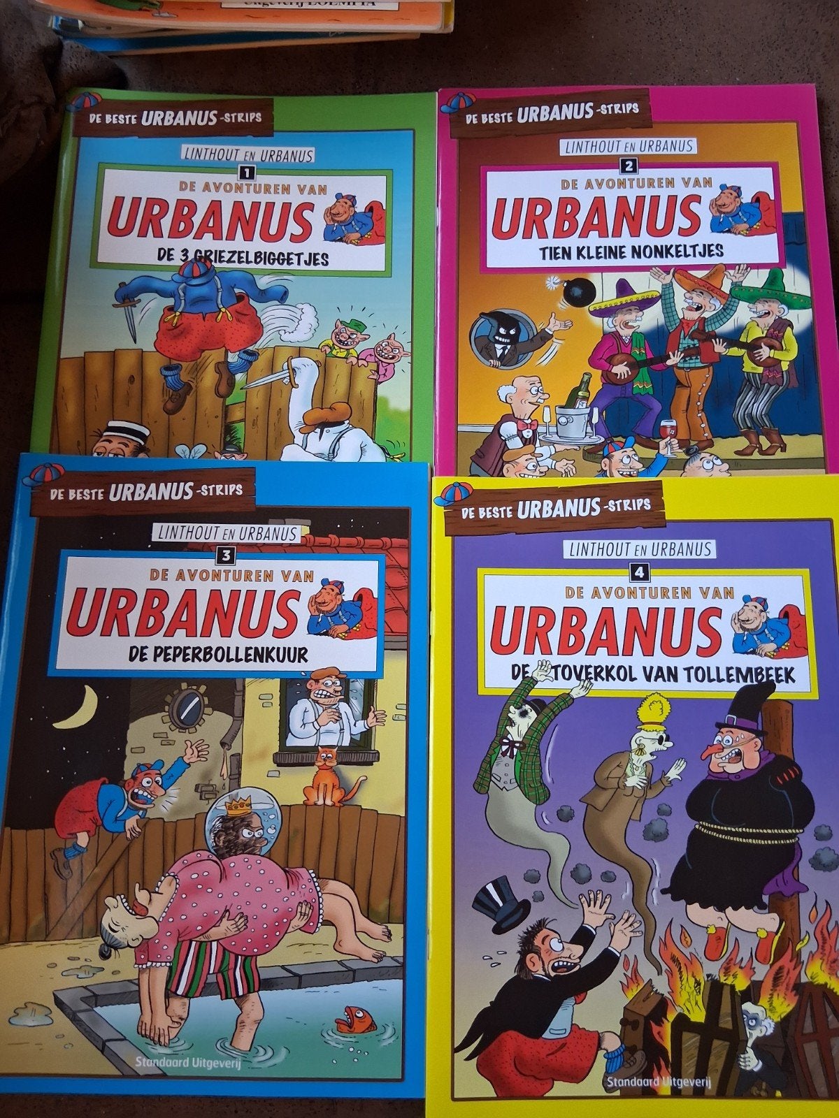 de beste urbanus strips nr 1 tem 4, Boeken, Meerdere stripboeken, Ophalen of Verzenden, Zo goed als nieuw