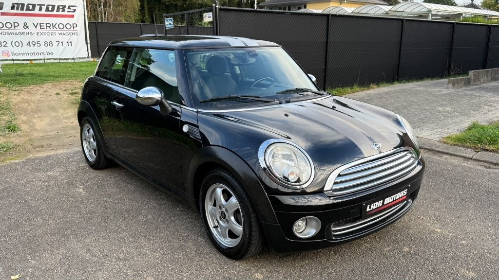 Mini One 1.4i | Start & Rijdt - Zetelverwarming |, Auto's, Voorwielaandrijving, Stof, Zwart, 4 cilinders