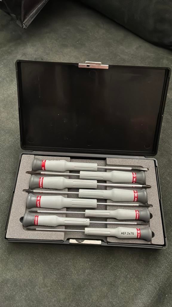 Facom precisieschroevendraaiers., Doe-het-zelf en Bouw, Ophalen, Zo goed als nieuw