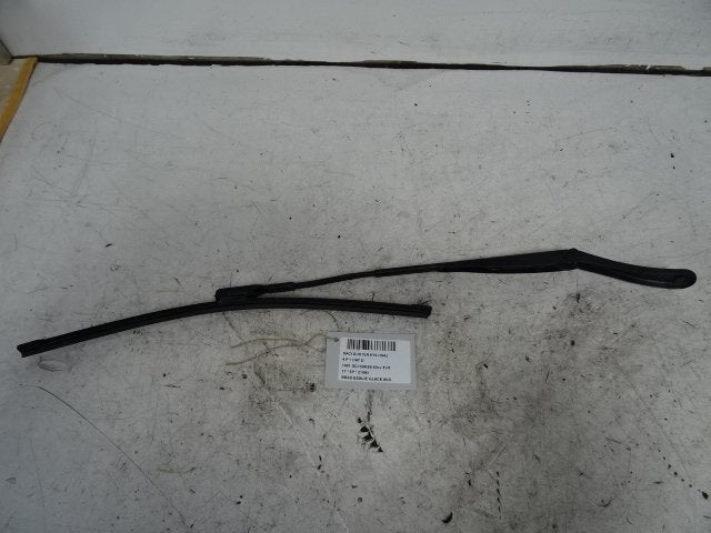 RUITENWISSERARM RECHTS VOOR Dacia Duster (HS), Dacia, Gebruikt, Mevr. I. Hauben, Rue de l'Espoir 34 34
4030  GRIVEGNÉE, BE
