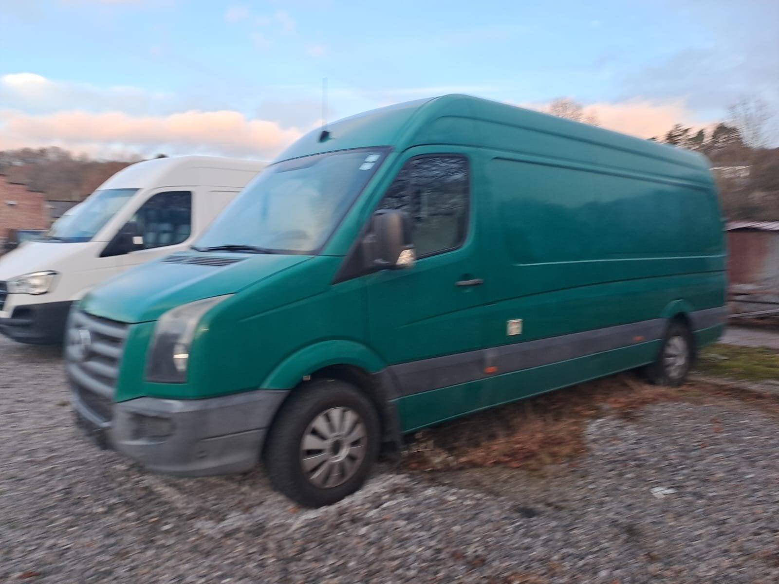 VW Crafter camion magasin frigo, Autos, Camionnettes & Utilitaires, Achat, 2500 cm³, Entreprise, 2 places