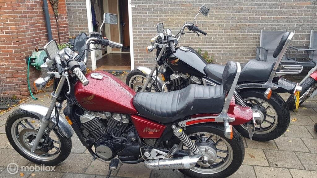 Honda VT 500 C Shadow nieuw binnen 2 stuks in ONDERDELEN, Motoren, Gebruikt, Ophalen of Verzenden