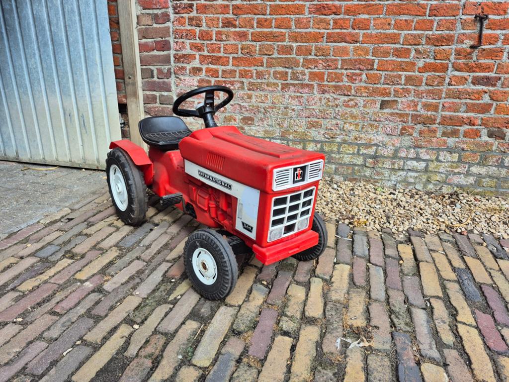 Traptractor international 844, Enlèvement