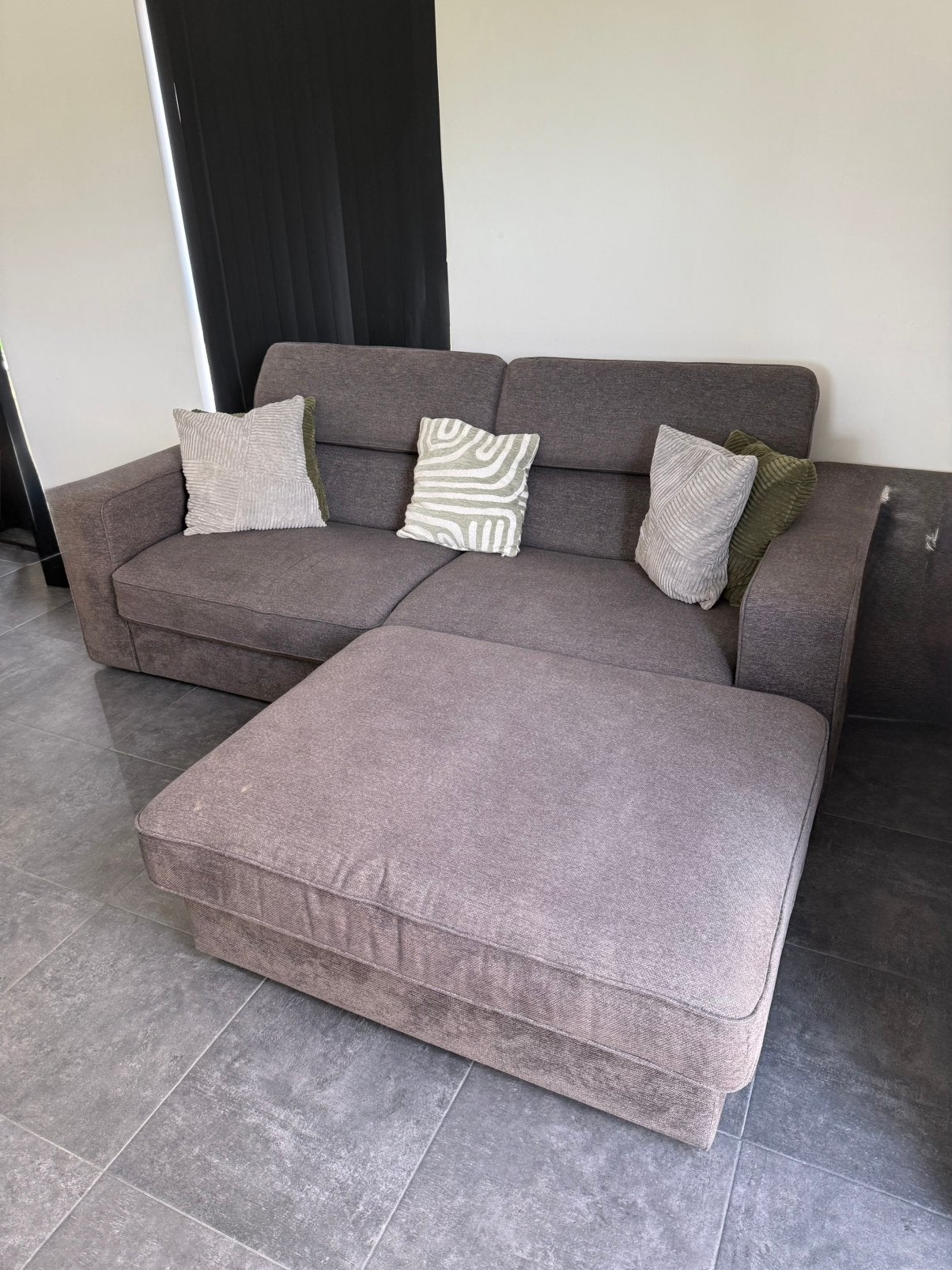 Comfortabele zetel + voetbank te koop, Ophalen, Gebruikt