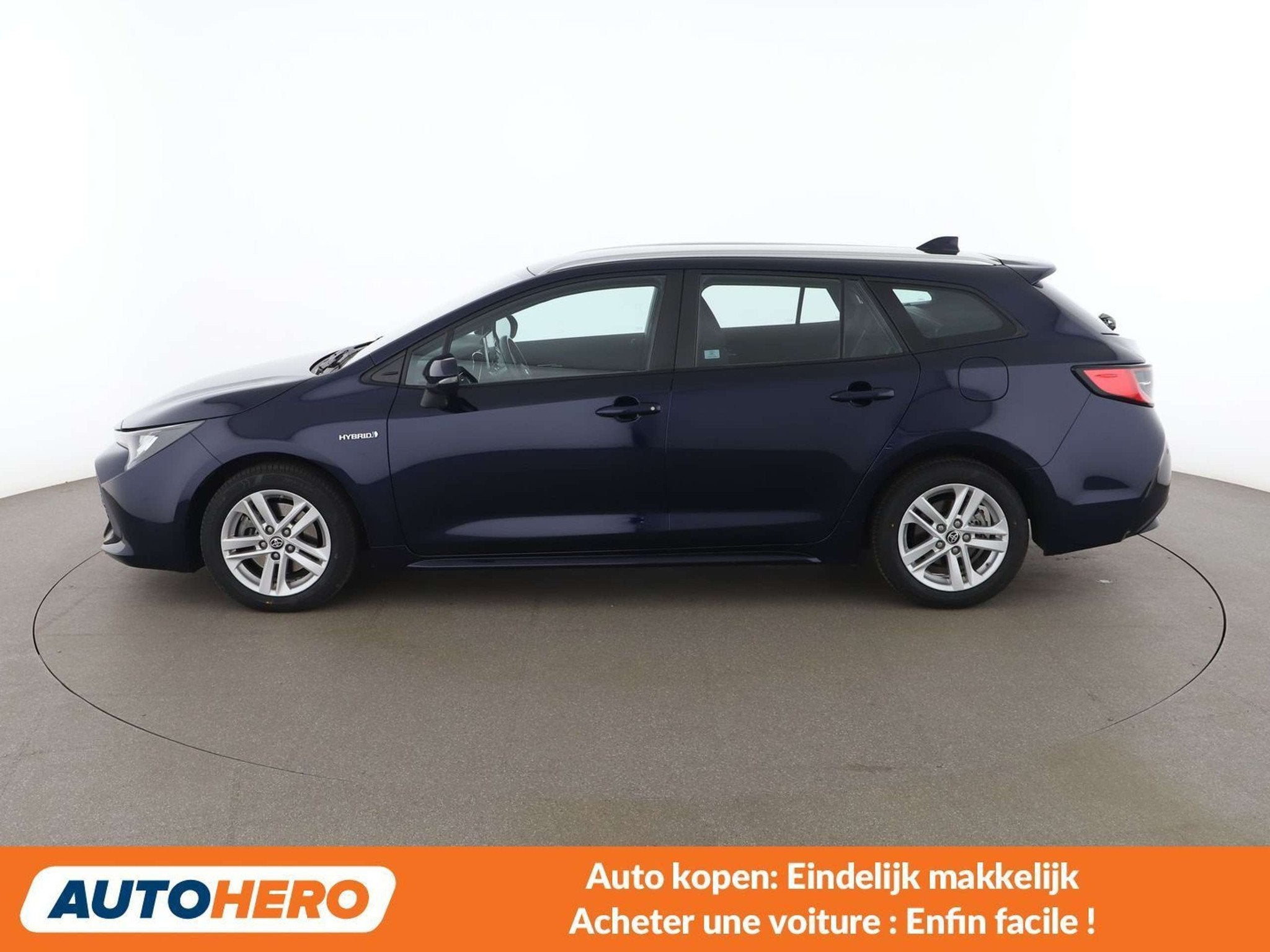 Toyota Corolla 2.0 Hybrid Comfort (bj 2021, automaat), Auto's, Toyota, Stof, Gebruikt, Blauw, Corolla