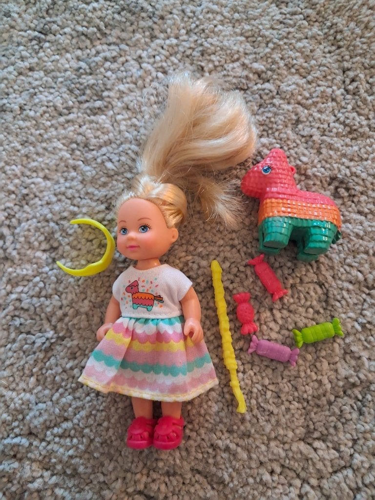 Barbie Club Chelsea Piñata Feest Pop, Ophalen, Gebruikt, Barbie