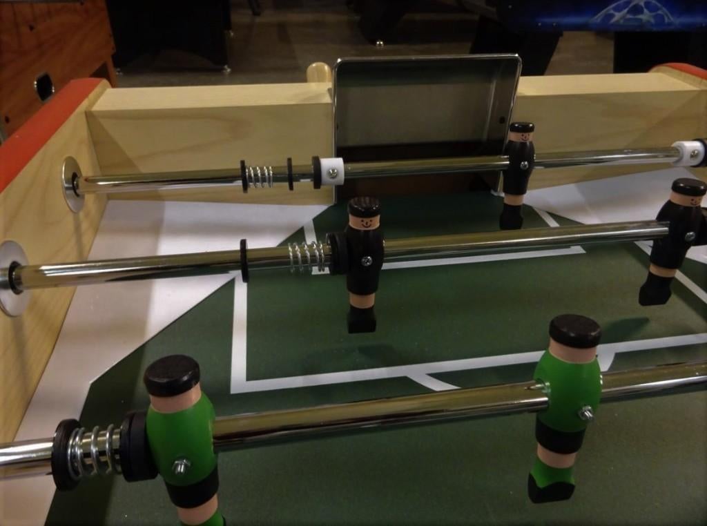 NOUVELLE TABLE DE FOOTBALL AVEC JOUEURS EN BOIS, Enlèvement