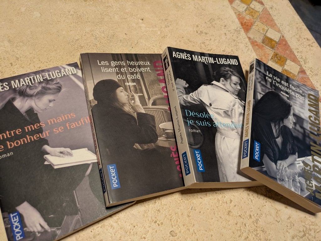 4 romans d'Agnès Martin-Lugand (Pocket) pour 2,5€., Boeken, Romans, Gelezen, Europa overig, Verzenden, Agnès Martin-Lugand