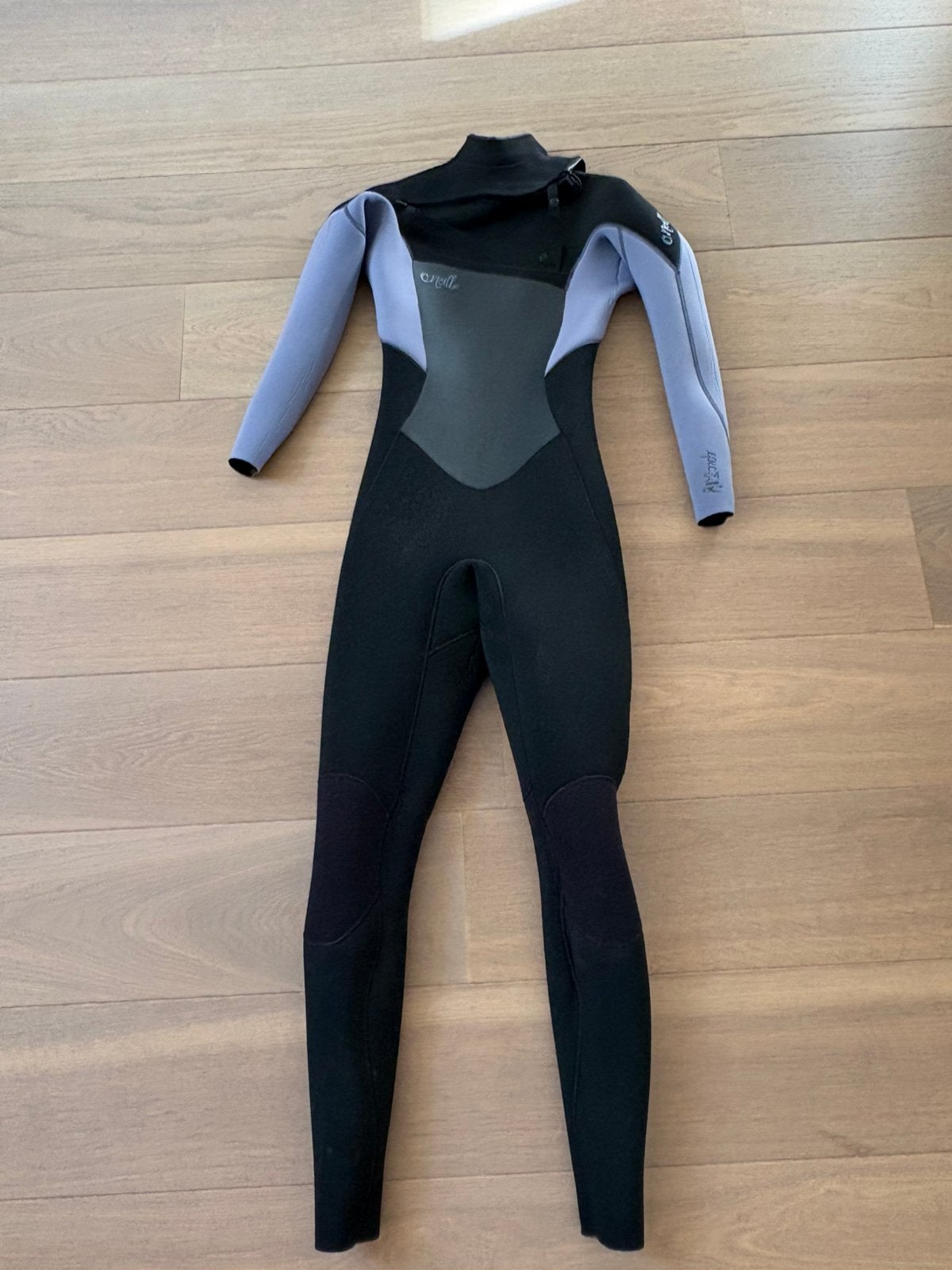 O’Neill Epic meisjes wetsuit 4/5, Sports nautiques & Bateaux, Kitesurf, Enlèvement ou Envoi, Comme neuf