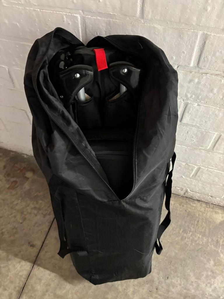 Lit de voyage en très bon état, Bijoux, Sacs & Beauté, Enlèvement ou Envoi, Comme neuf