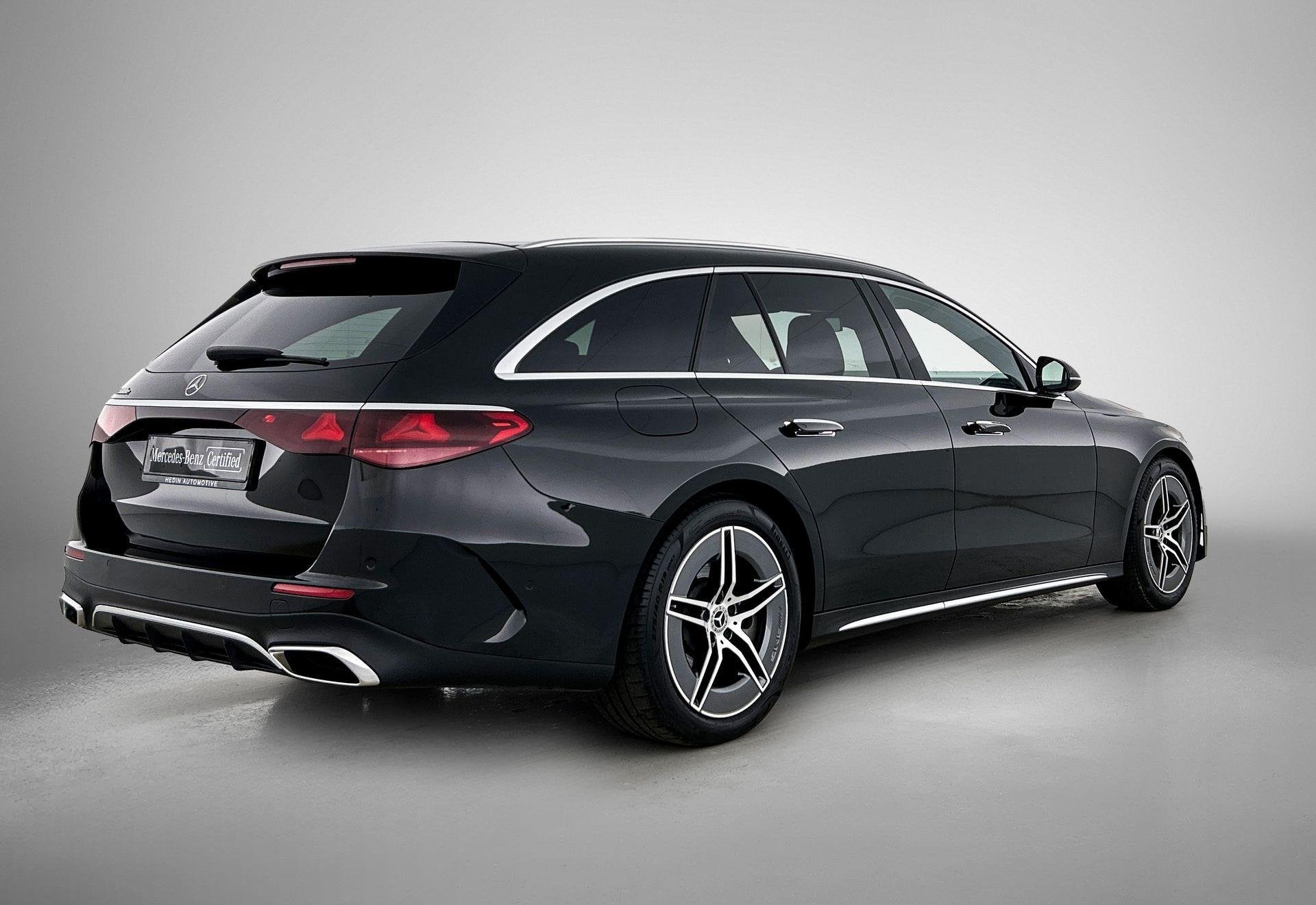 Mercedes-Benz E-Klasse 300 E Break AMG Line | Distronic + St, Auto's, Automaat, Dealer onderhouden, Gebruikt, Euro 6