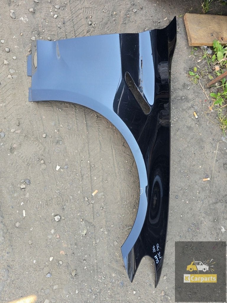 BMW M5 F90 rechter voorspatbord, Petuelring 130
80788  Munich, DE, Gebruikt, Info@bmw.de, BMW