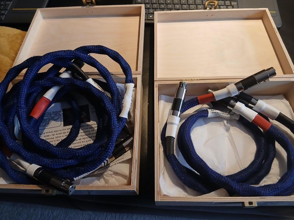 Xlr charlin 2100 mk2 1m 2m et rca xlr, Marantz