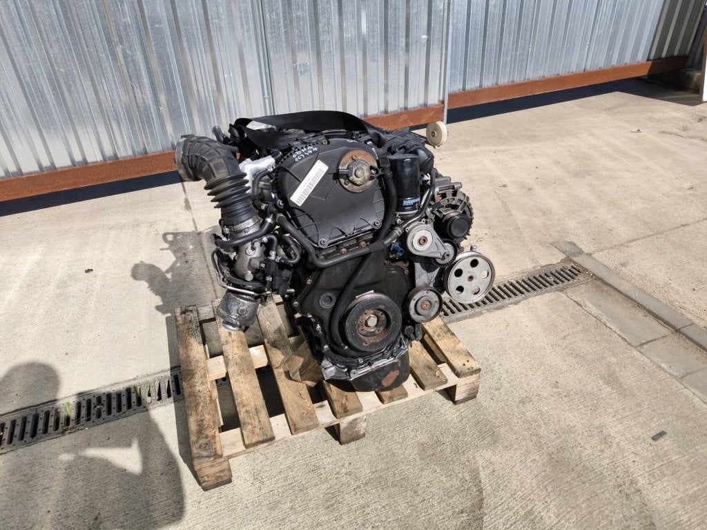 Moteur CDHA Complet SEAT EXEO A4 AUDI, Envoi, Utilisé, Daihatsu