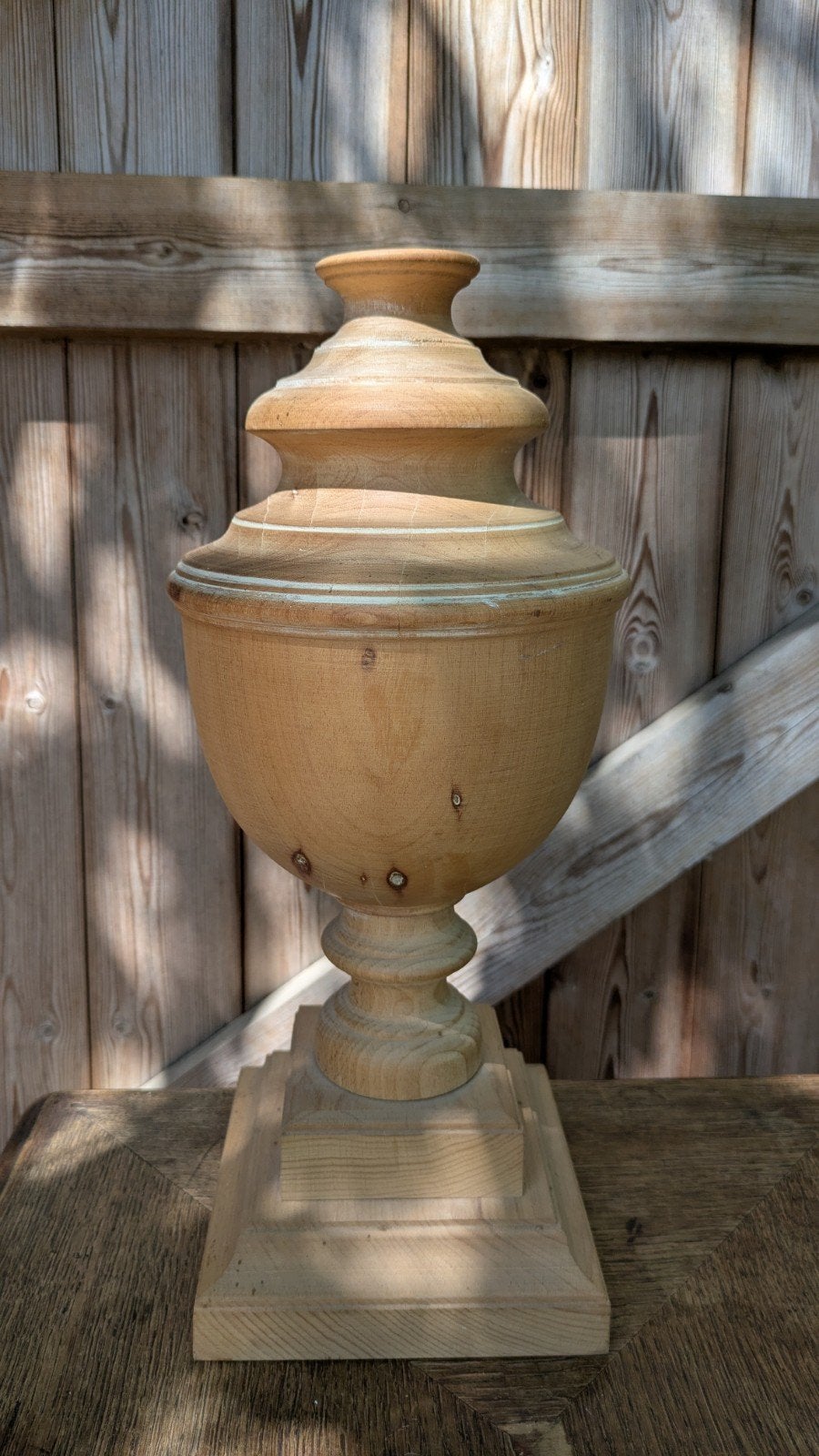 Pied de lampe de table en hêtre, Enlèvement