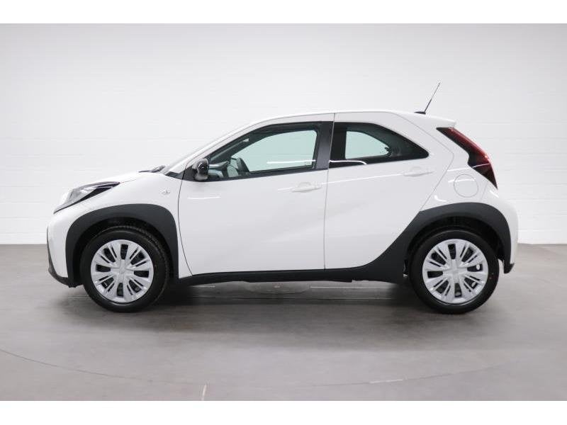 Toyota Aygo X 1.0 VVt-i play Toyota Aygo X Play 1.0 VVT-i 72, Auto's, https://public.car-pass.be/vhr/9a4c315b-bf98-4282-8176-5f345fdc37e8