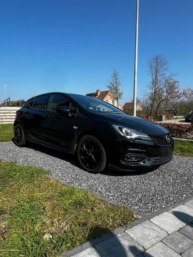 Opel astra full black, Autos, Achat, Alcantara, Noir, 5 portes