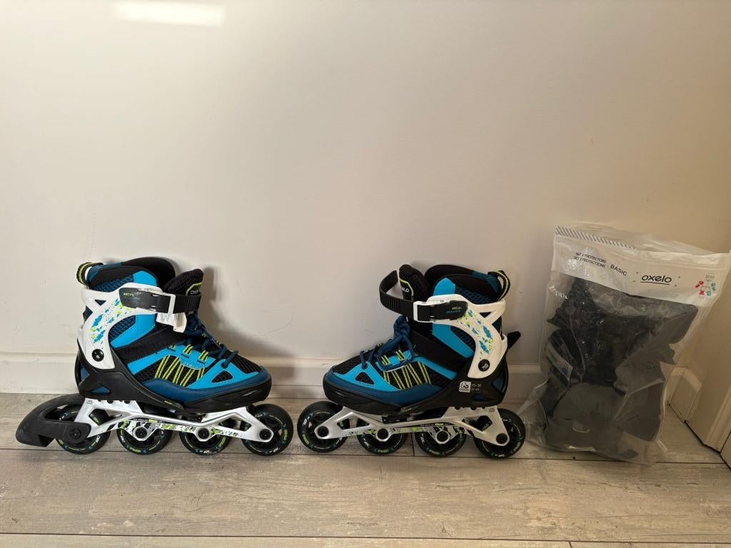 Skates jongens maat 35-38 + bescherming, Rollers 4 roues en ligne, Réglable, Comme neuf, Enlèvement