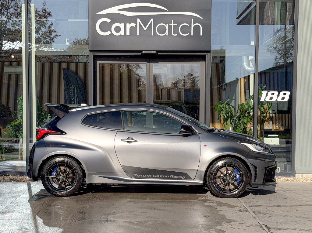 Toyota Yaris GR-FOUR MT OGIER EDITION - 1 OF 200, Autos, Achat, Euro 6, Entreprise, Entretenue par le concessionnaire