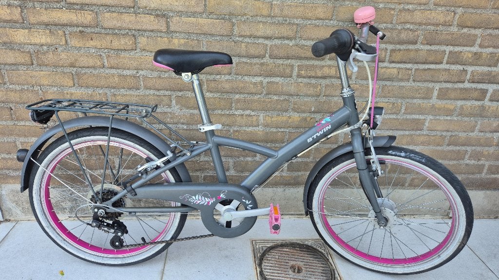 👍  als Nieuw Meisjesfiets B-Twin City , 20 inch - =>, Fietsen en Brommers, Ophalen, B-Twin, Versnellingen, Zo goed als nieuw