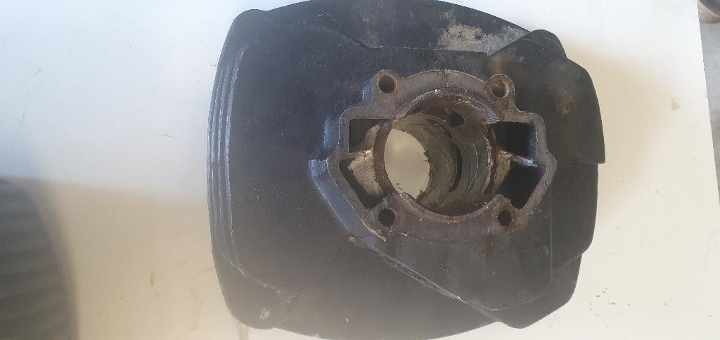 Husqvarna, Motoren, Ophalen