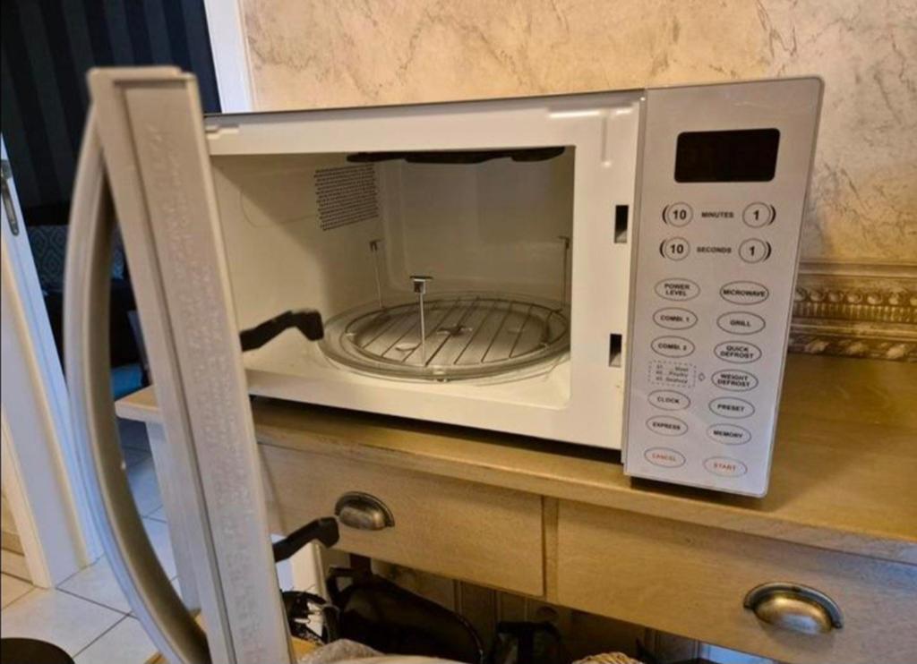 Microgolfoven met grill functie, Ophalen, Microgolfoven
