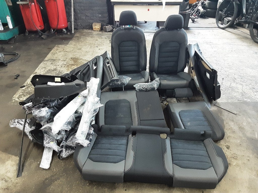 INTERIEUR Volkswagen Golf VII (AUA) (01-2012/03-2021), Auto-onderdelen, Interieur en Bekleding, Gebruikt, Volkswagen, Mevr. I. Hauben