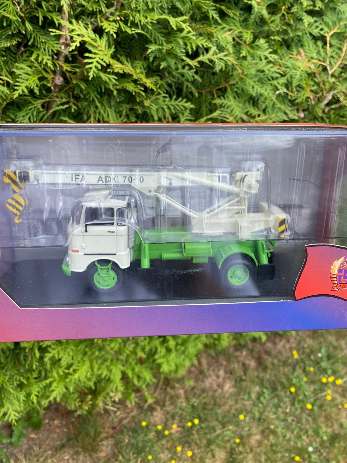 Camion Est Allemand IFA W50 ist model 1:43, Enlèvement ou Envoi, Comme neuf
