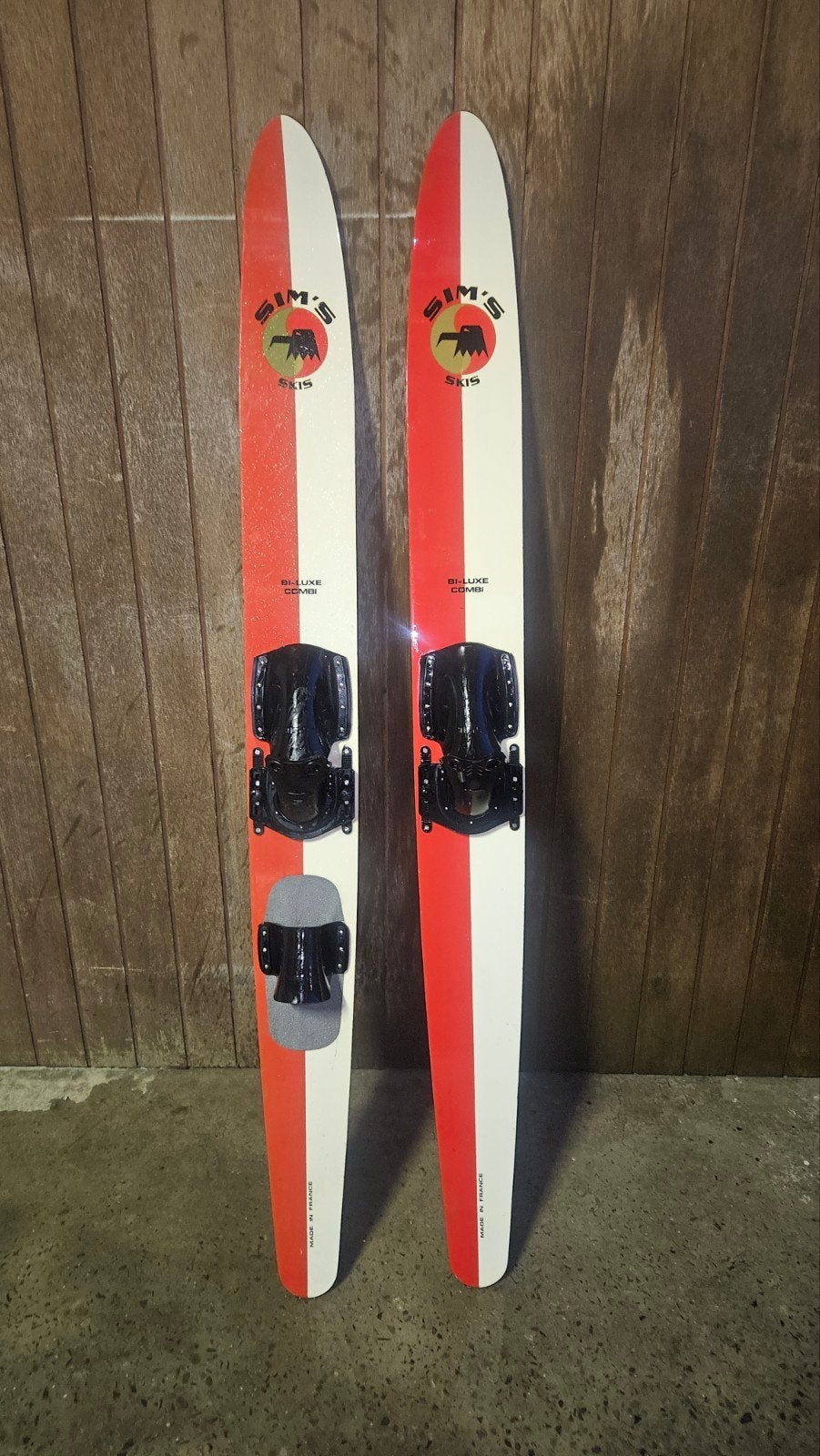 SKIS NAUTIQUES VINTAGE SIM'S BI-LUXE COMBI – BOIS – ÉTAT EXC, Enlèvement, Skis nautiques